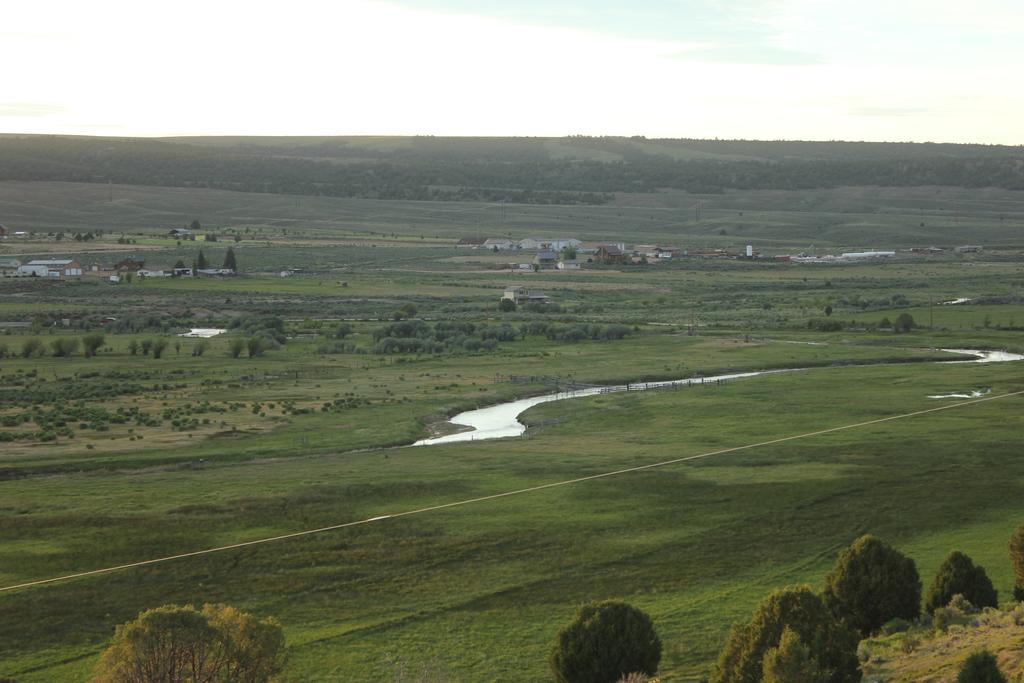 Sevier River Ranch & Cattle Company Хатч Экстерьер фото